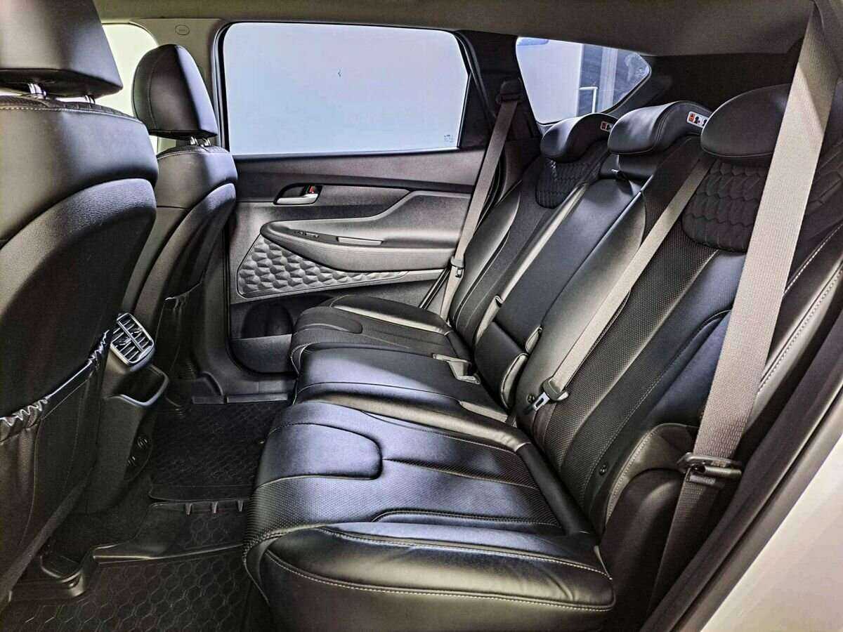 Купить Hyundai Santa Fe, 2019, 26 300 км, фото №10