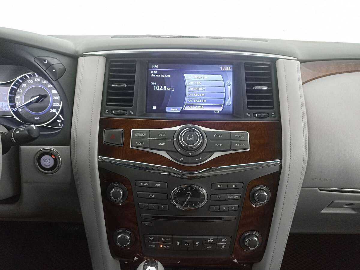 Купить Infiniti QX80, 2016, 150 273 км, фото №15