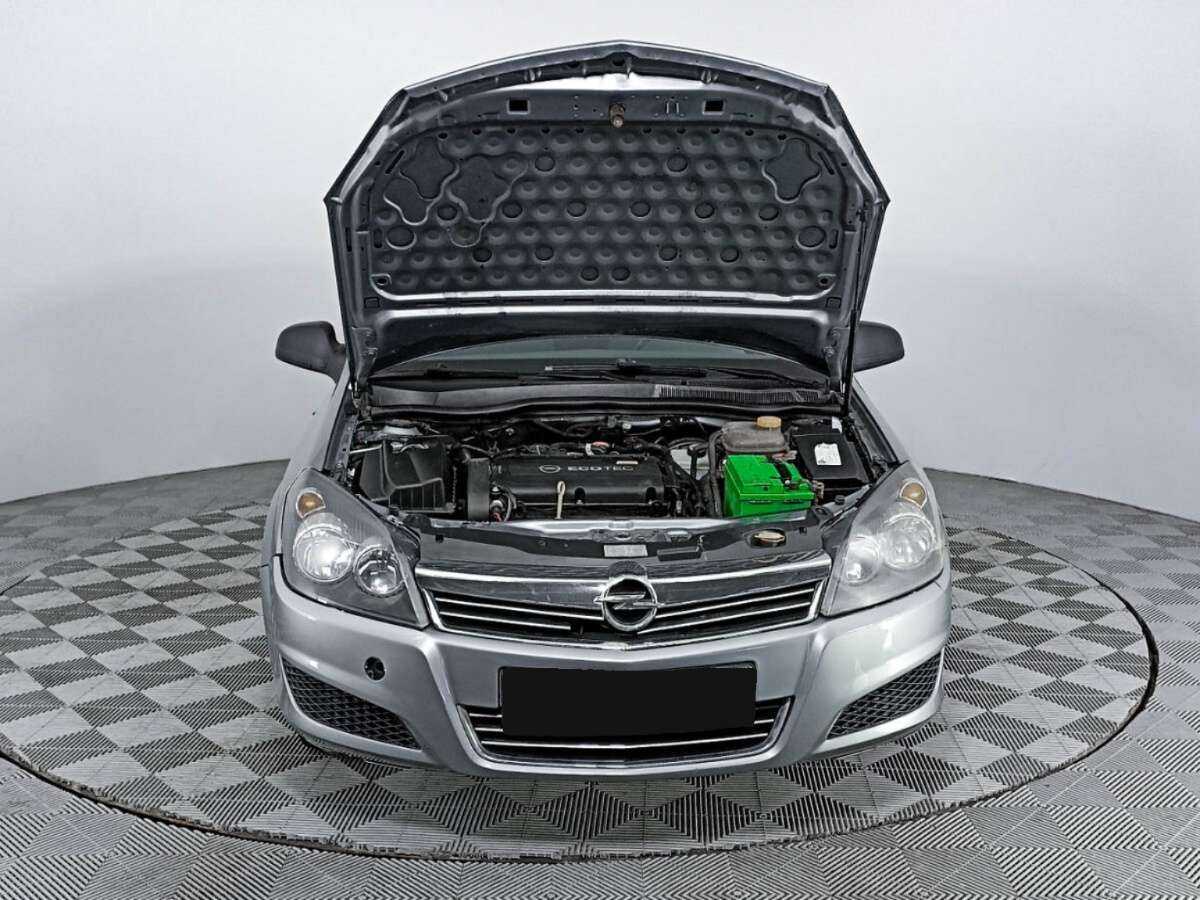 Купить Opel Astra, 2011, 179 779 км, фото №9