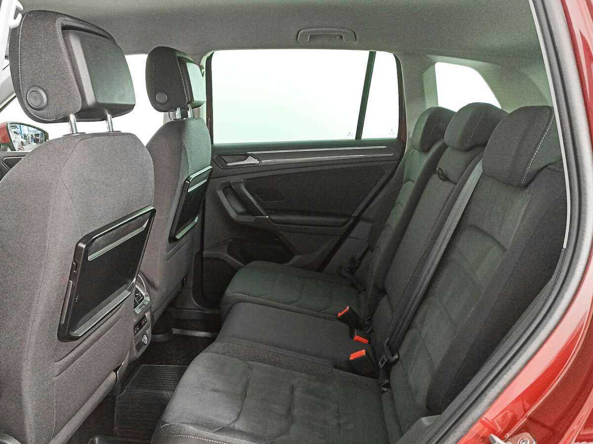 Купить Volkswagen Tiguan, 2017, 119 011 км, фото №10