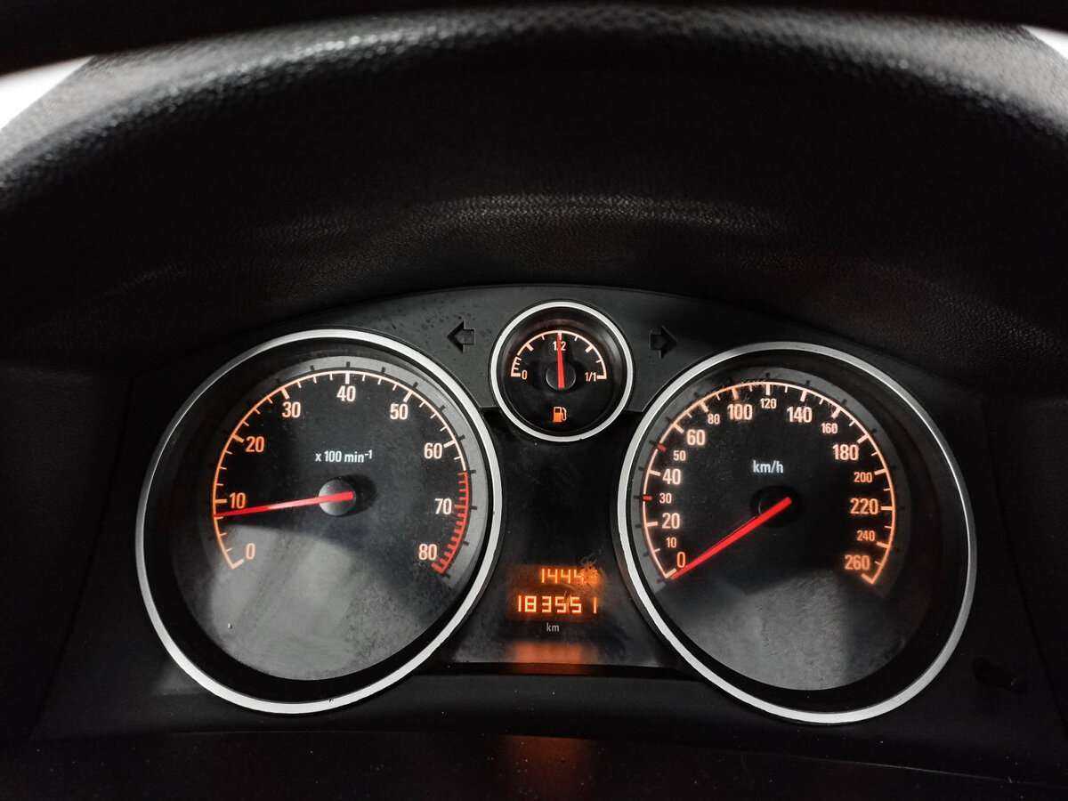 Купить Opel Astra, 2008, 183 552 км, фото №11