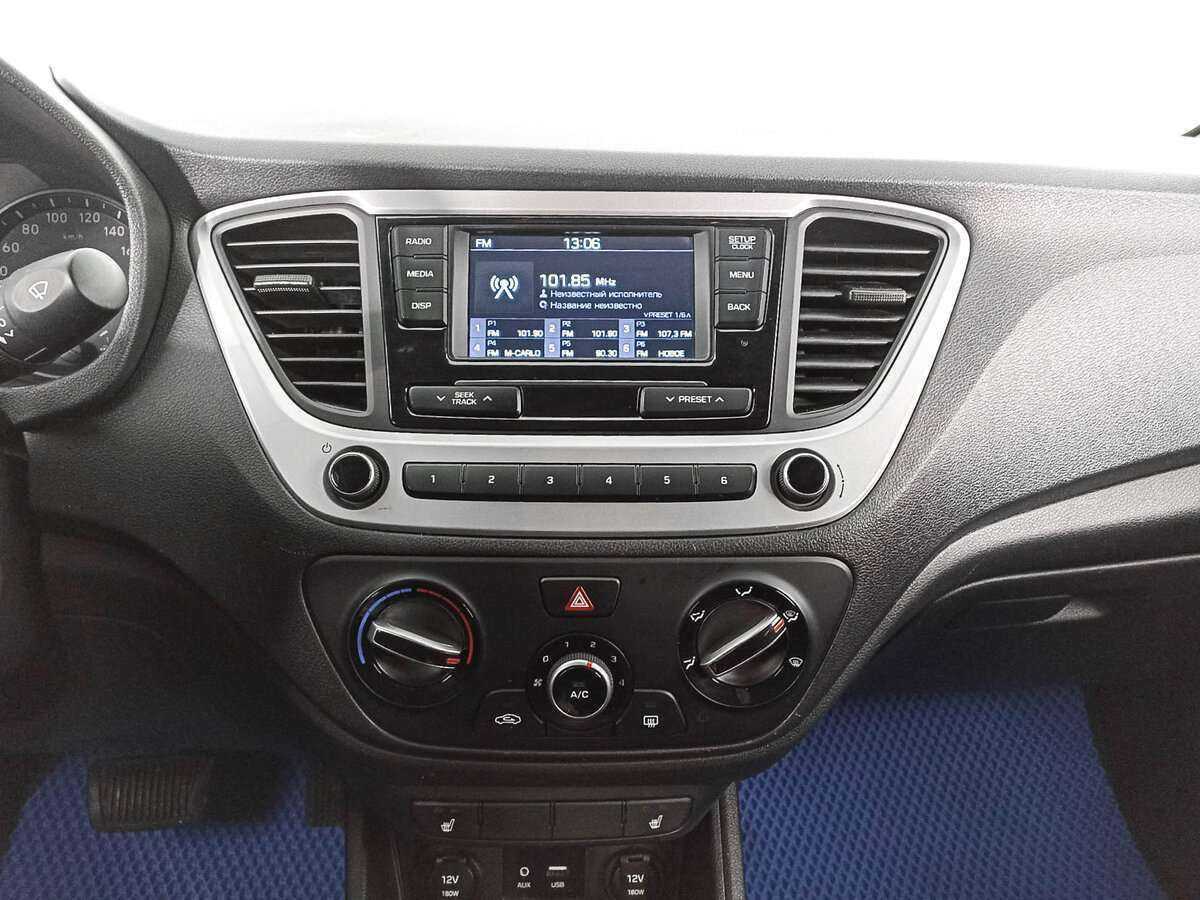 Купить Hyundai Solaris, 2018, 50 481 км, фото №13
