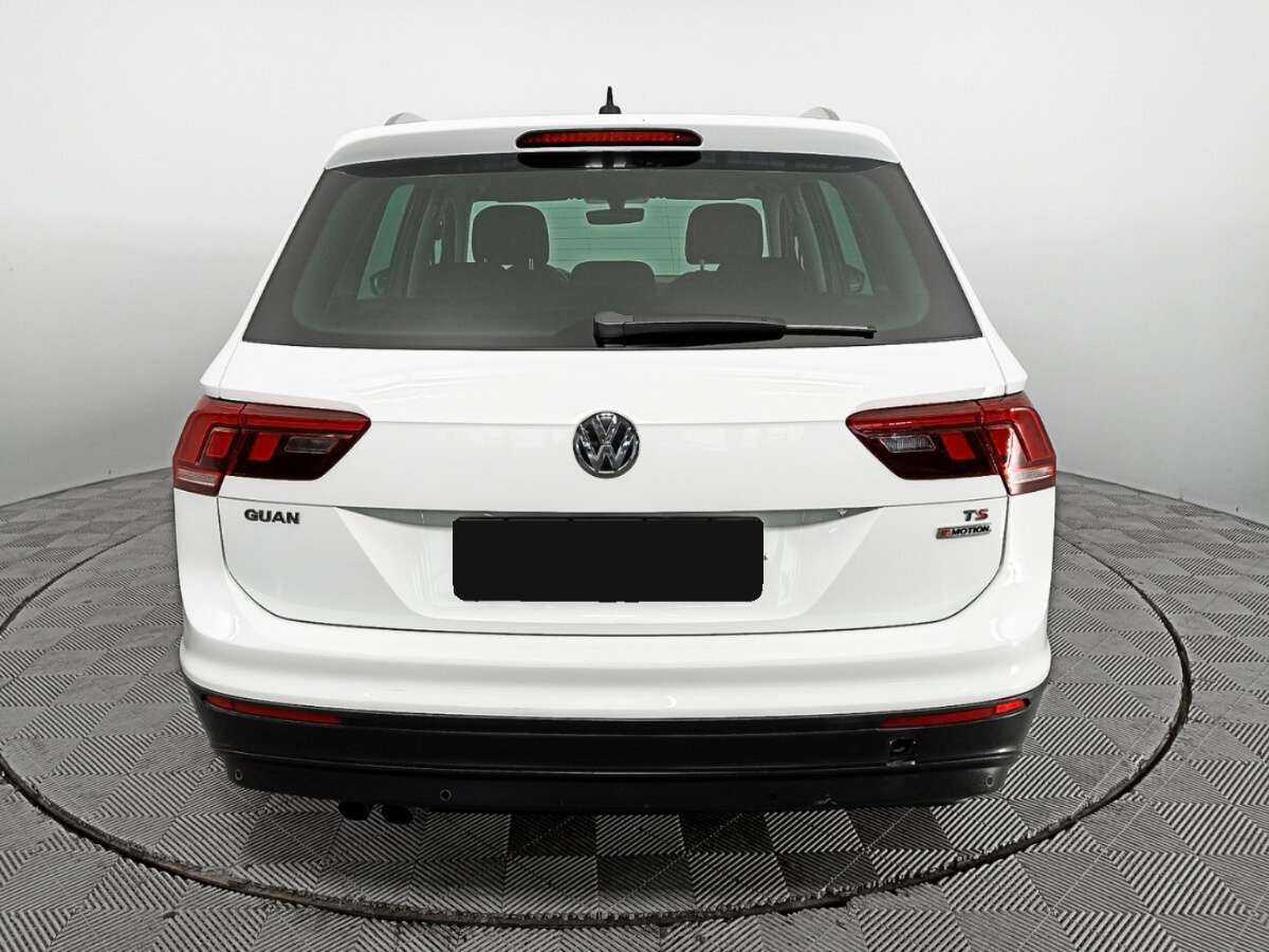Купить Volkswagen Tiguan, 2017, 87 103 км, фото №6