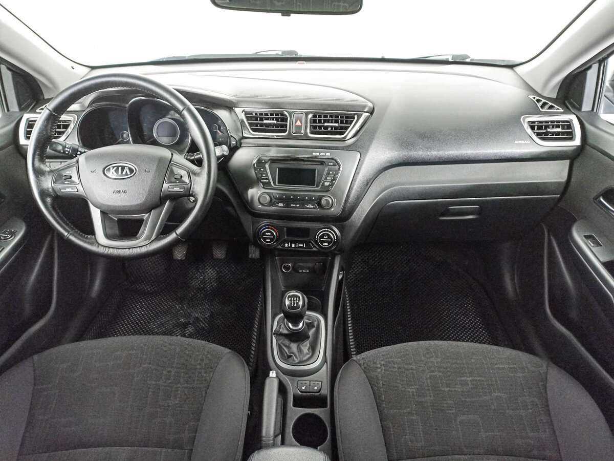 Купить Kia Rio 5-speed, 2011, 222 370 км, фото №12