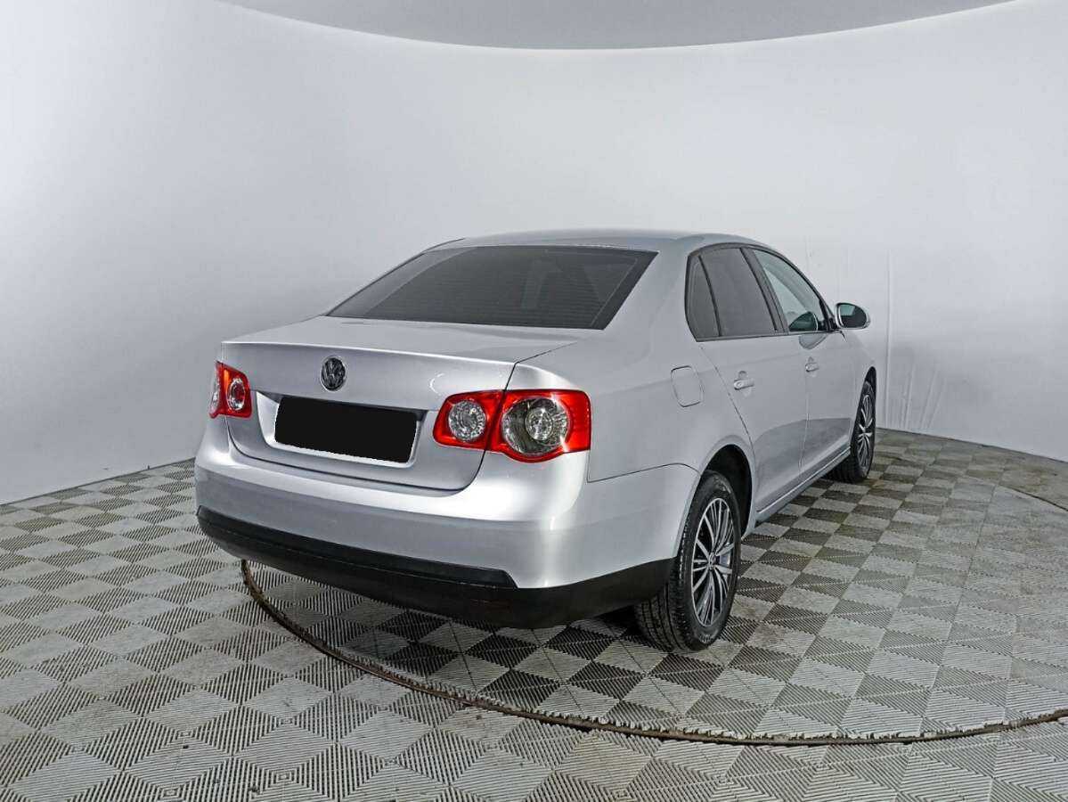 Купить Volkswagen Jetta, 2009, 180 525 км, фото №5
