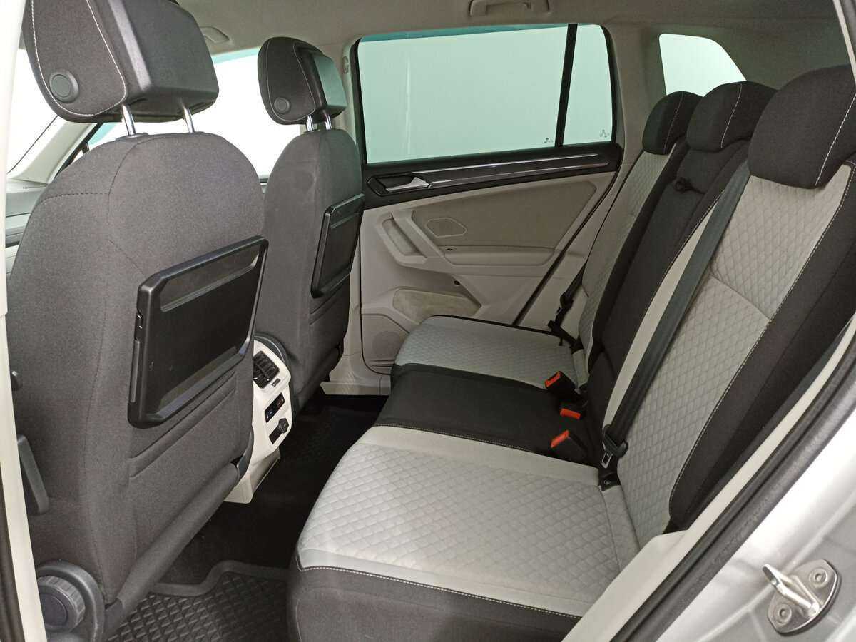 Купить Volkswagen Tiguan, 2017, 105 034 км, фото №12