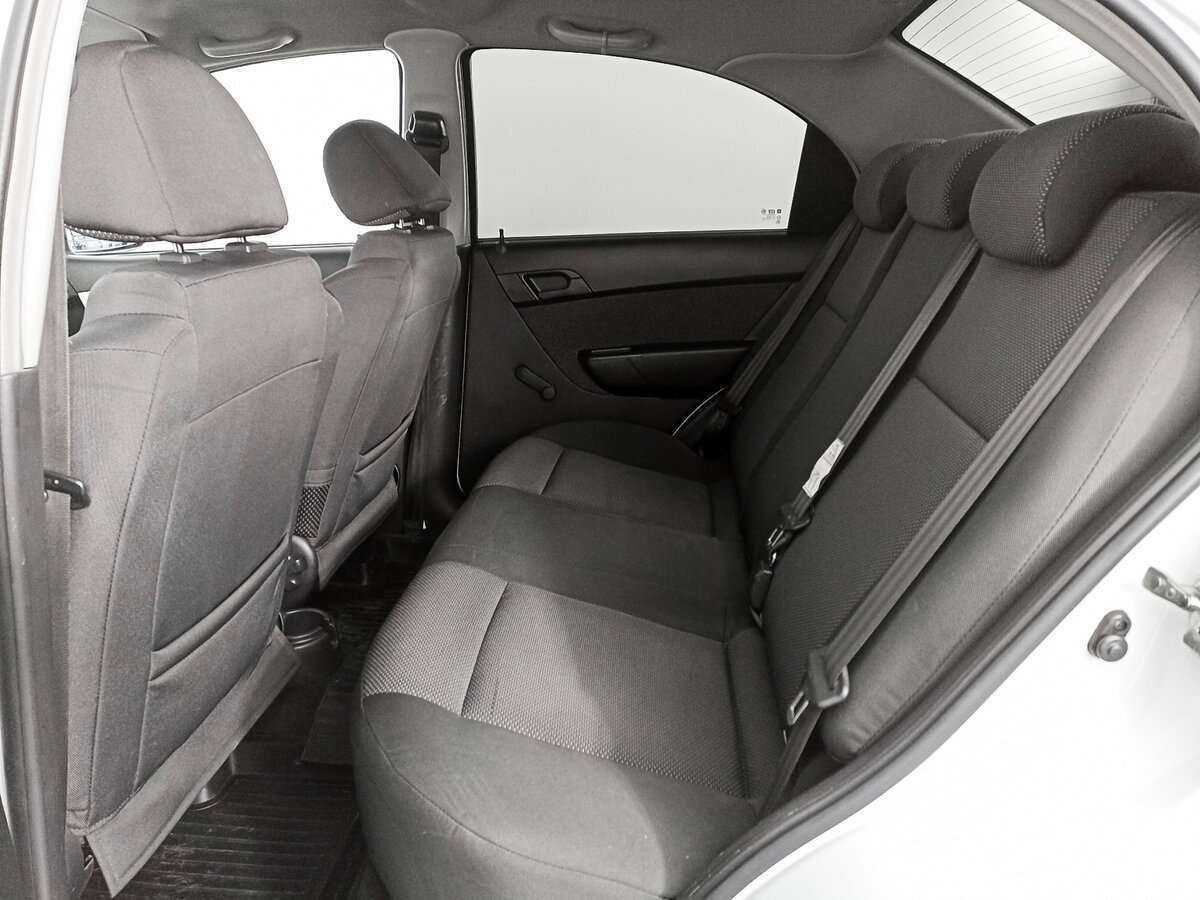 Купить Chevrolet Aveo, 2011, 146 196 км, фото №7