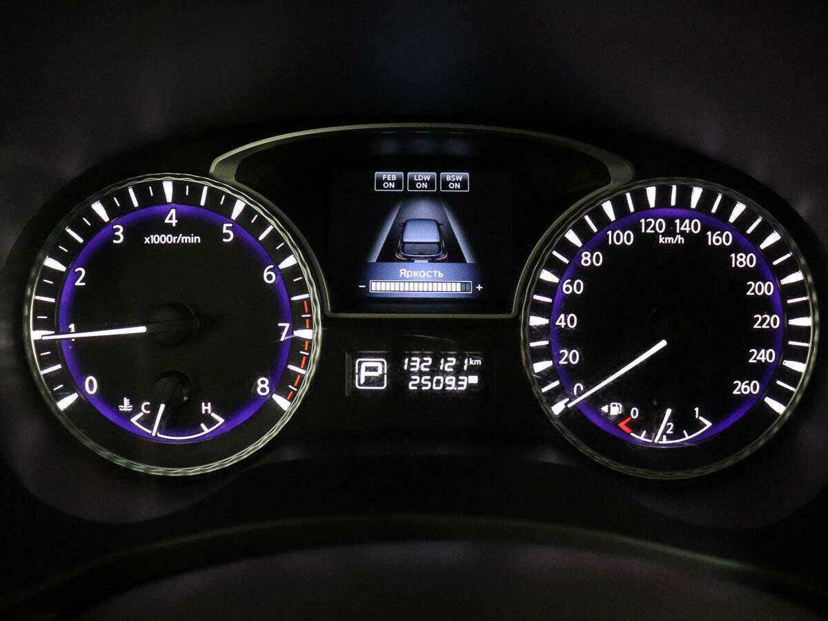 Купить Infiniti QX60, 2017, 132 120 км, фото №10