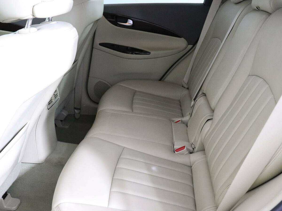 Купить Infiniti QX50, 2014, 22 127 км, фото №9