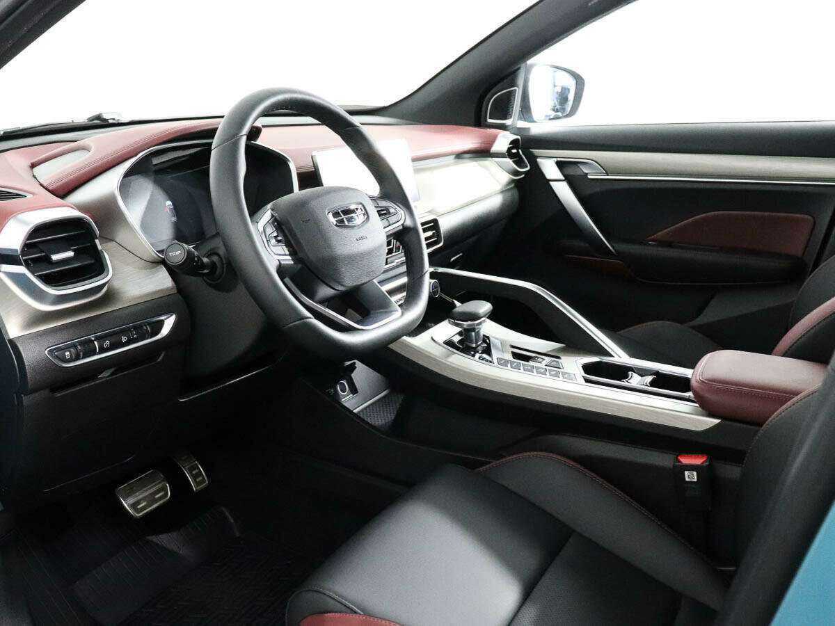 Купить Geely Coolray, 2023, 14 953 км, фото №8