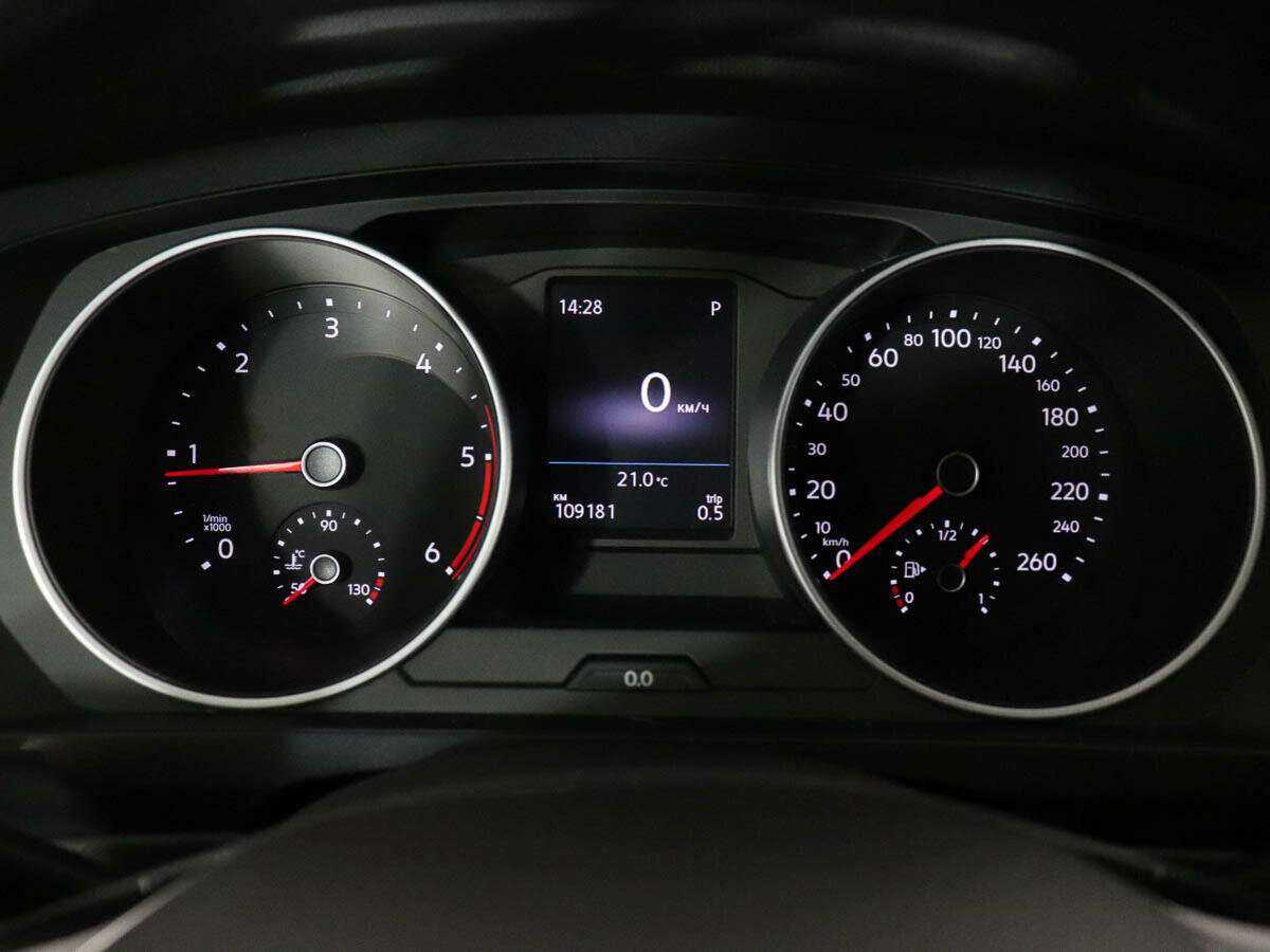 Купить Volkswagen Tiguan, 2018, 109 000 км, фото №10