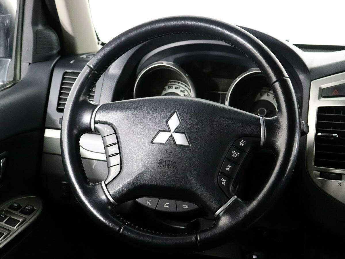 Купить Mitsubishi Pajero, 2015, 75 250 км, фото №10