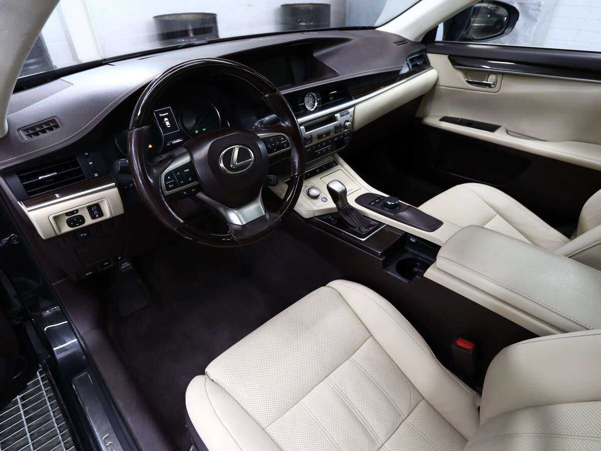 Купить Lexus ES 250, 2016, 146 000 км, фото №7