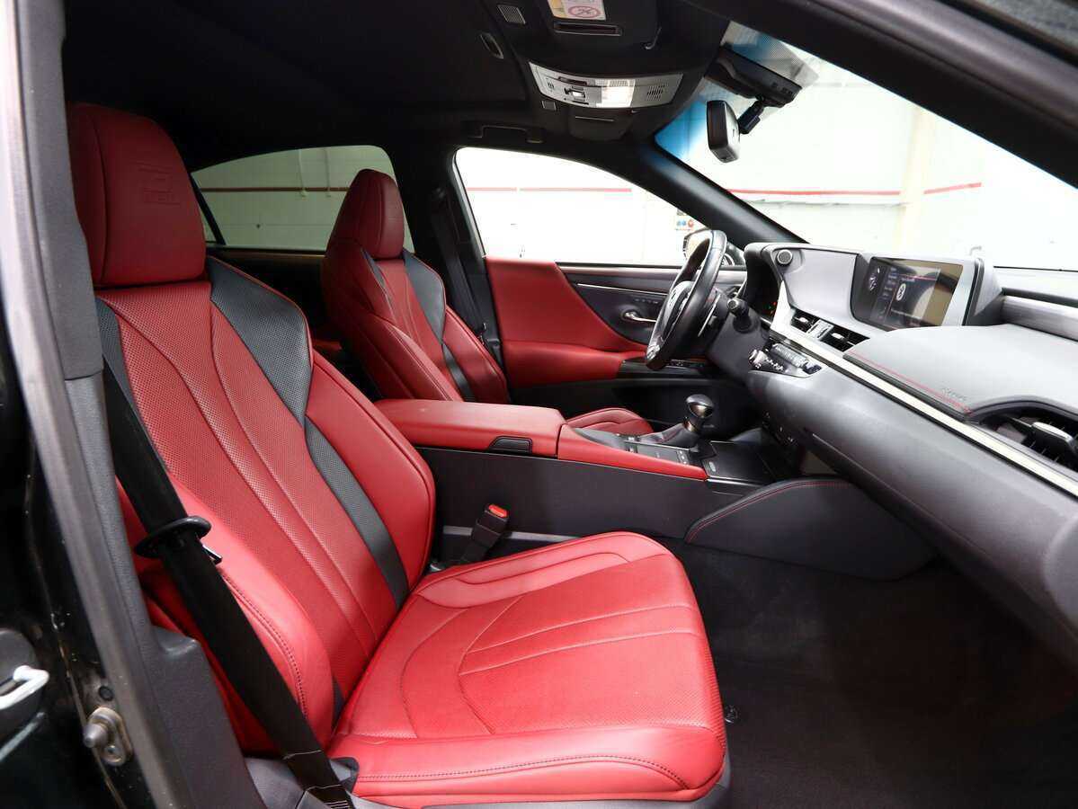 Купить Lexus ES 250, 2021, 45 000 км, фото №13