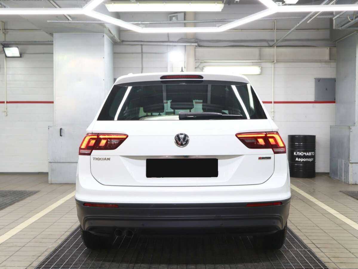 Купить Volkswagen Tiguan, 2018, 67 000 км, фото №4