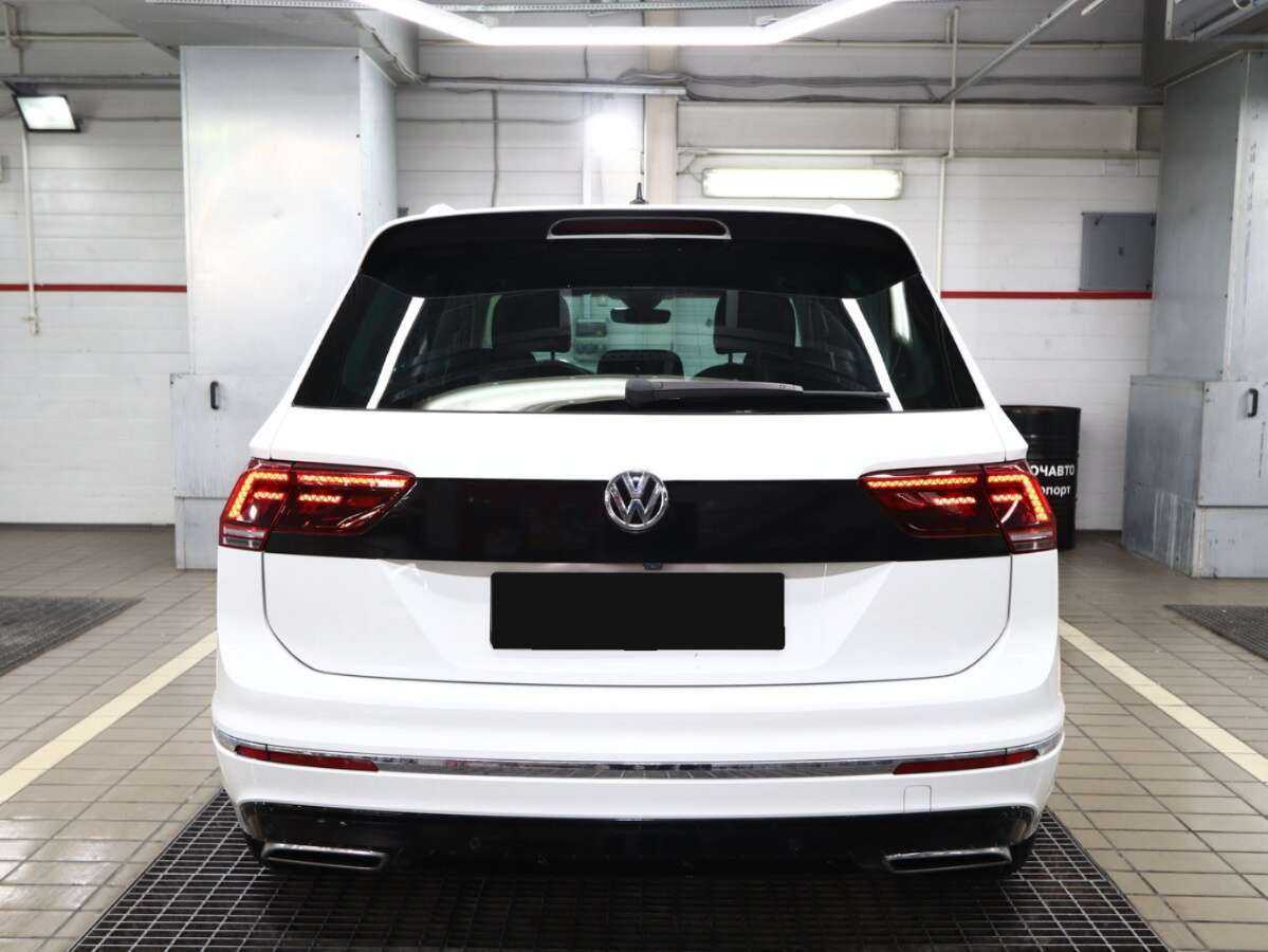 Купить Volkswagen Tiguan, 2019, 64 000 км, фото №4