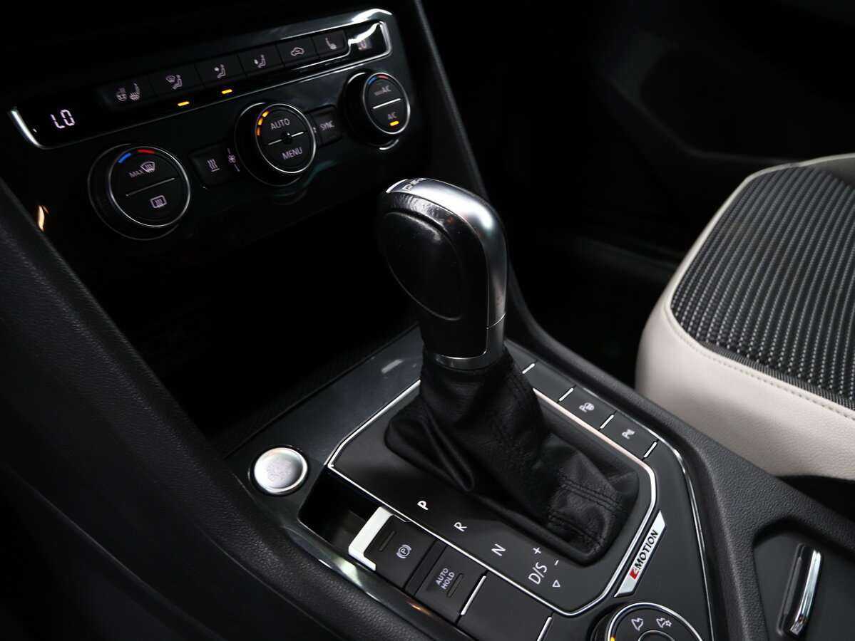 Купить Volkswagen Tiguan, 2019, 81 000 км, фото №10