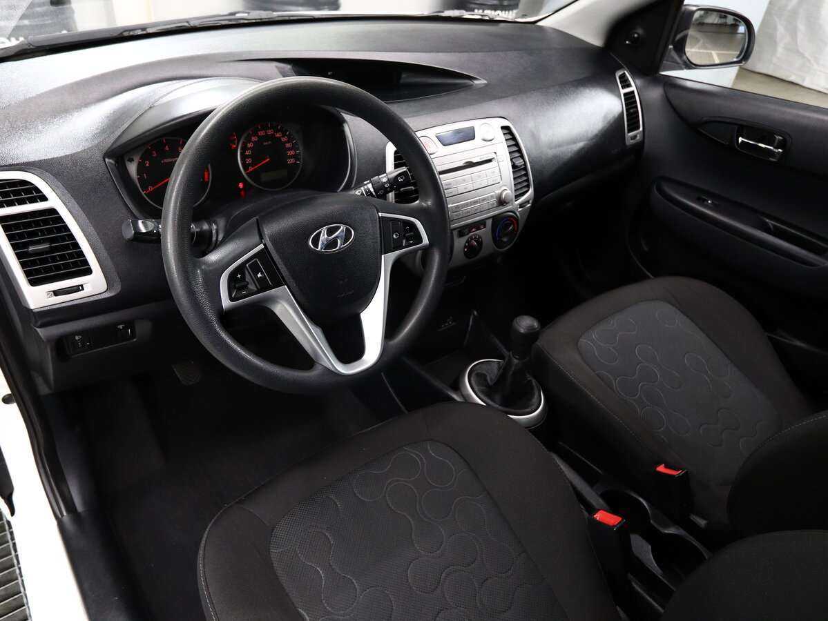 Купить Hyundai i20, 2010, 108 000 км, фото №7
