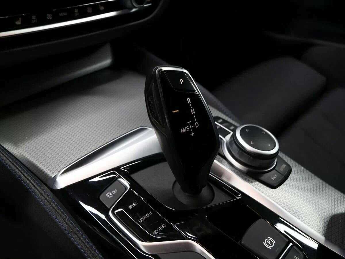 Купить BMW 5 серии 520d xDrive, 2020, 71 800 км, фото №17