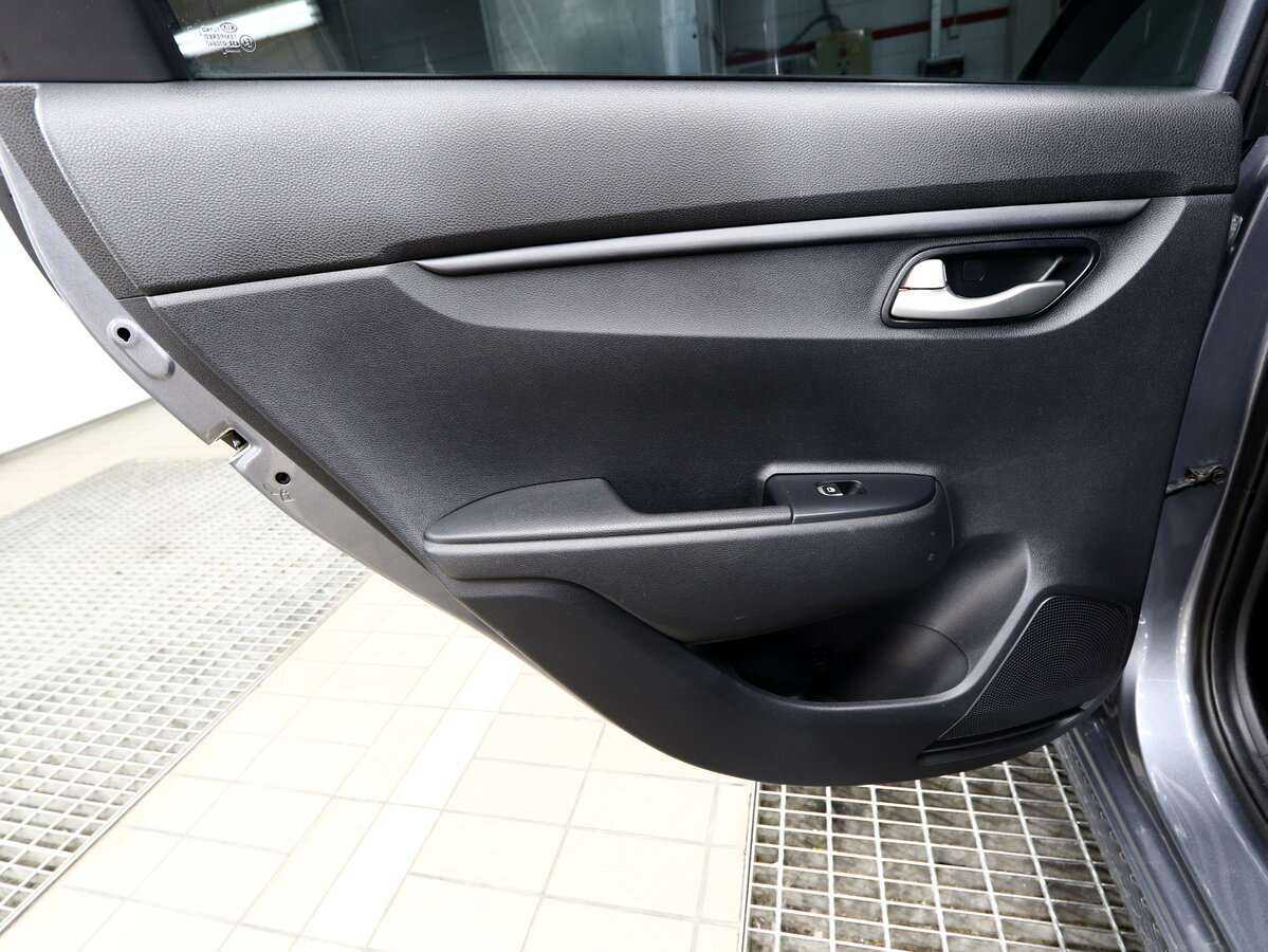 Купить Kia Rio, 2018, 101 000 км, фото №15