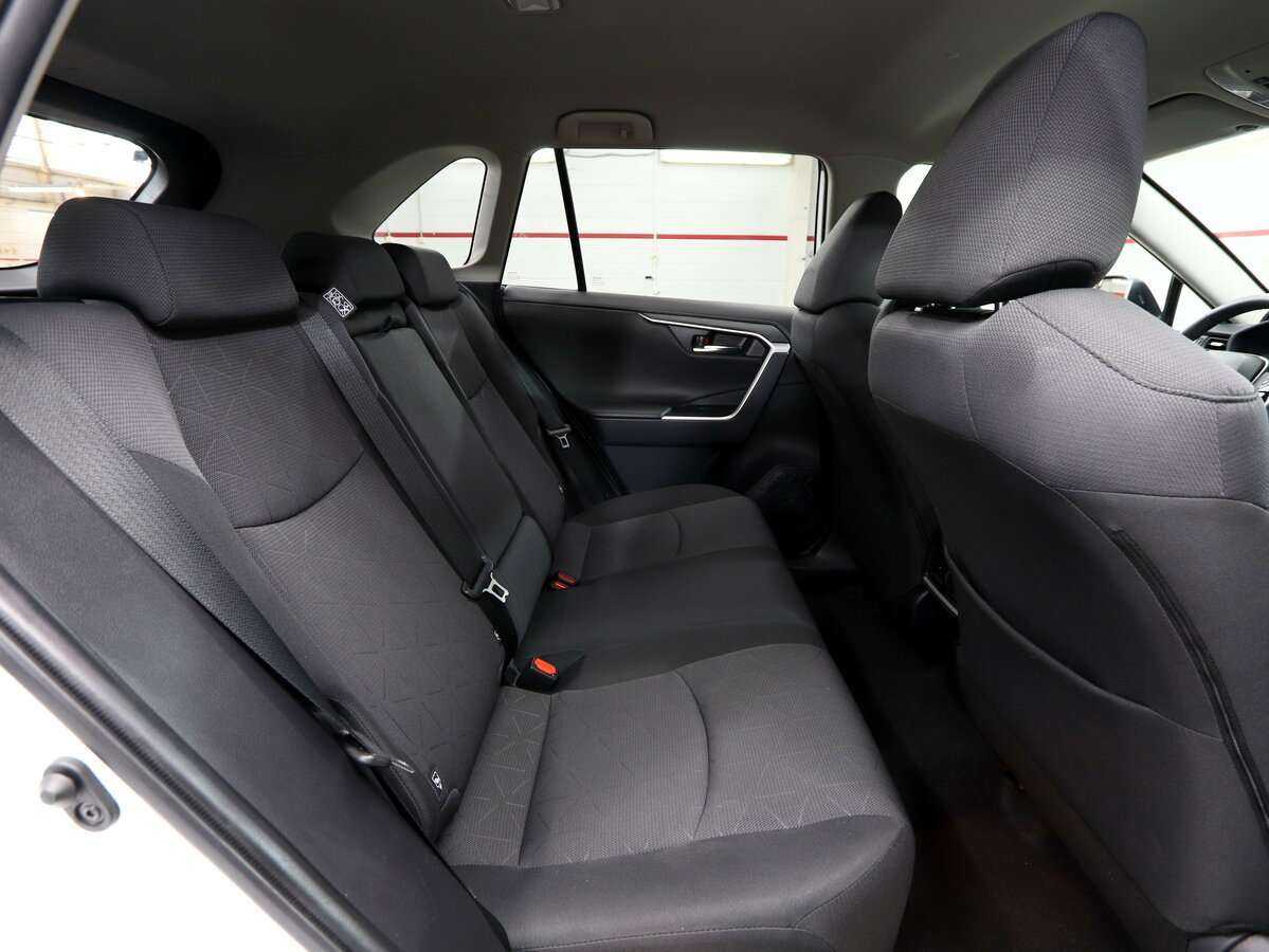 Купить Toyota RAV4, 2021, 51 000 км, фото №19