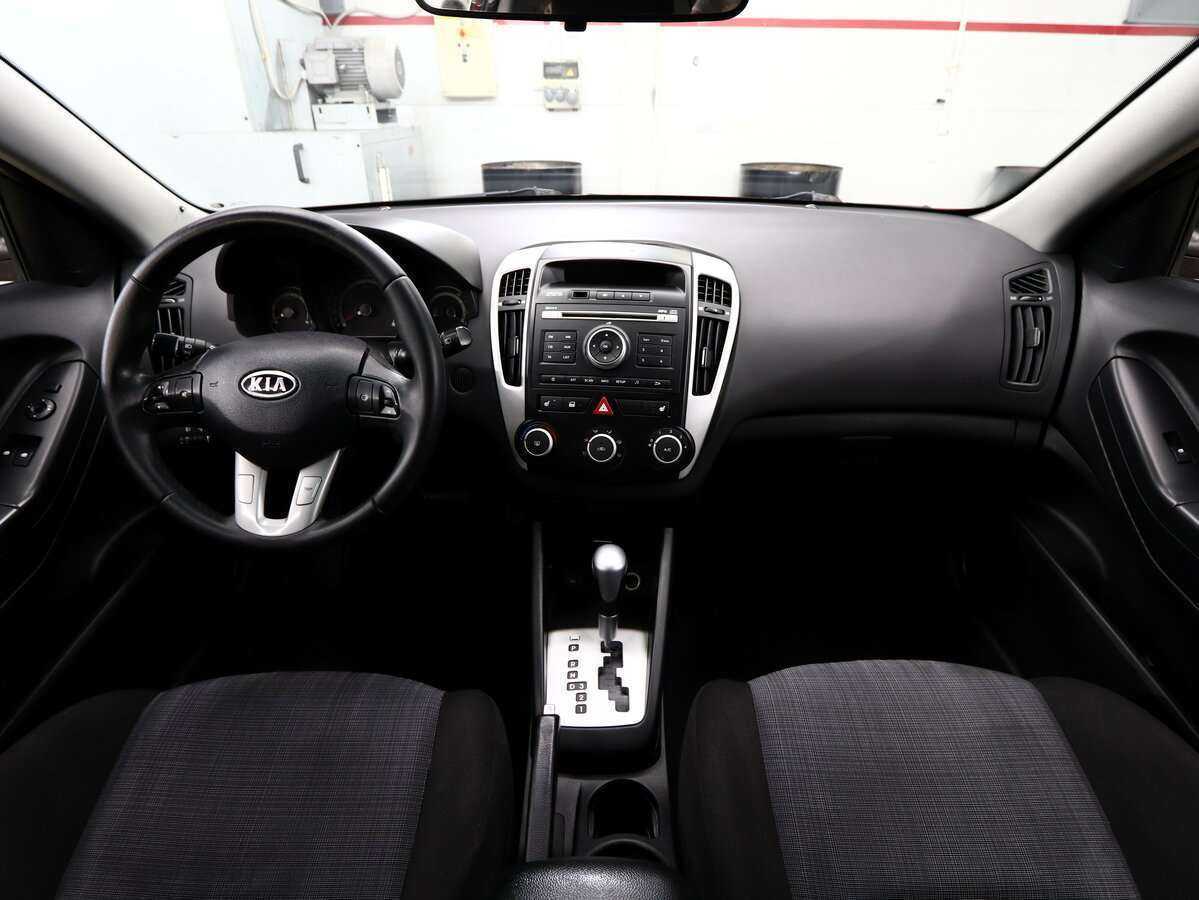 Купить Kia Ceed, 2010, 232 583 км, фото №14