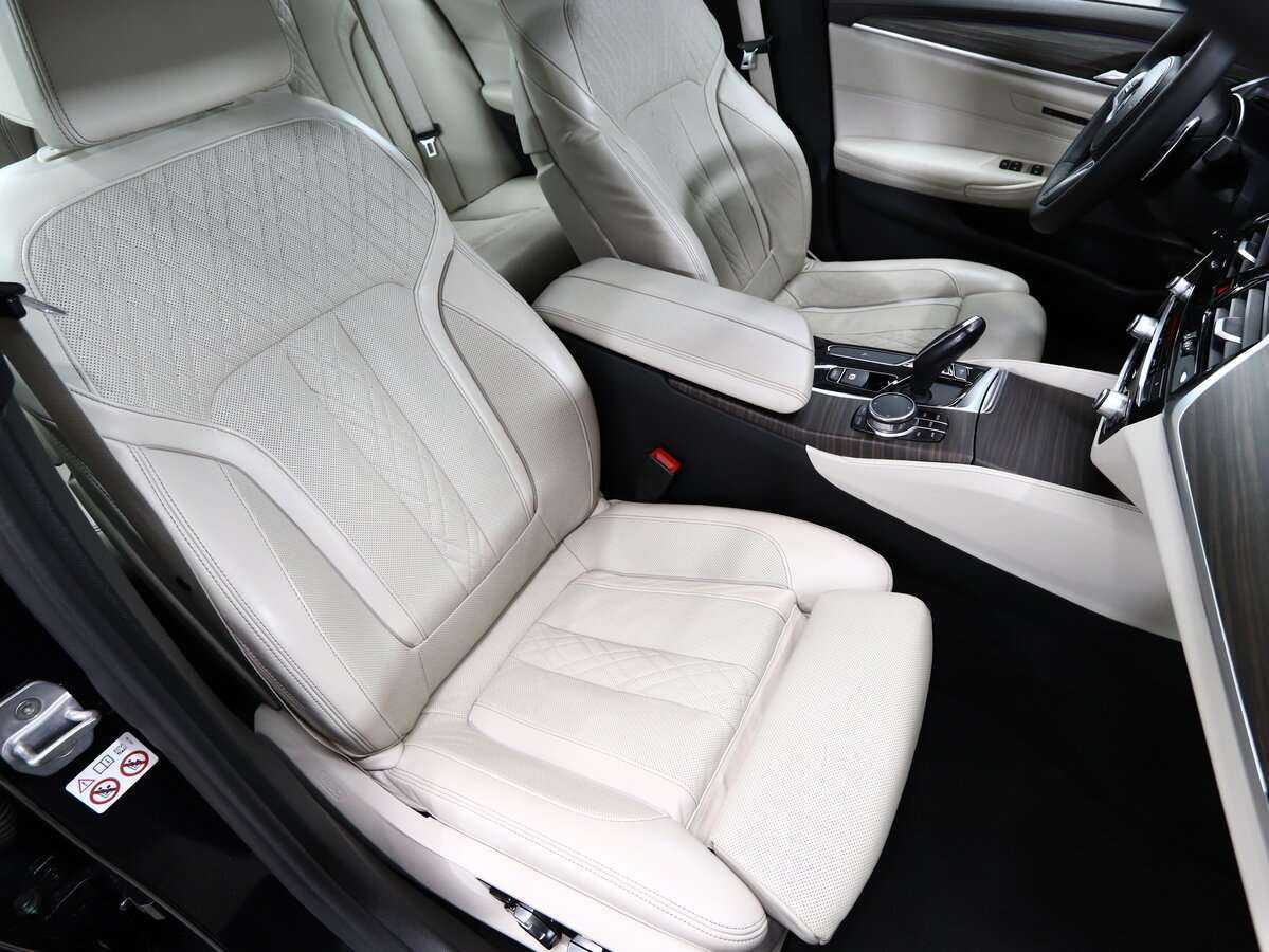 Купить BMW 5 серии 530d xDrive, 2018, 114 200 км, фото №11