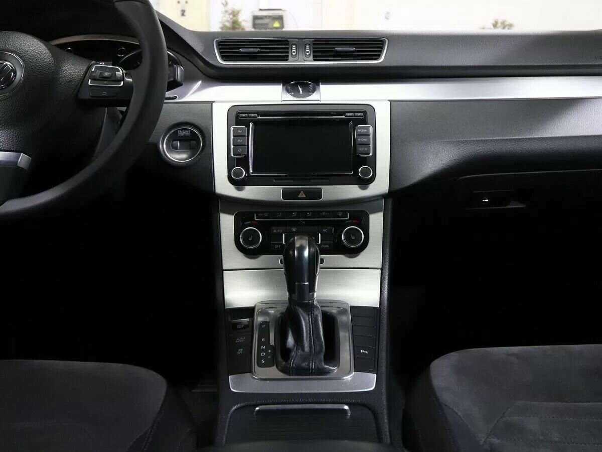 Купить Volkswagen Passat, 2011, 229 000 км, фото №16
