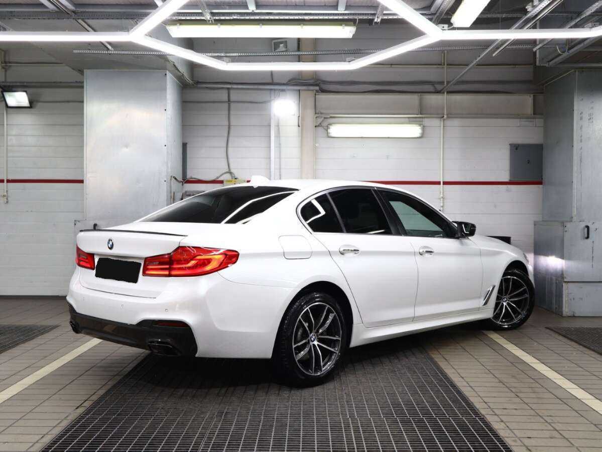 Купить BMW 5 серии 520d xDrive, 2017, 96 500 км, фото №4