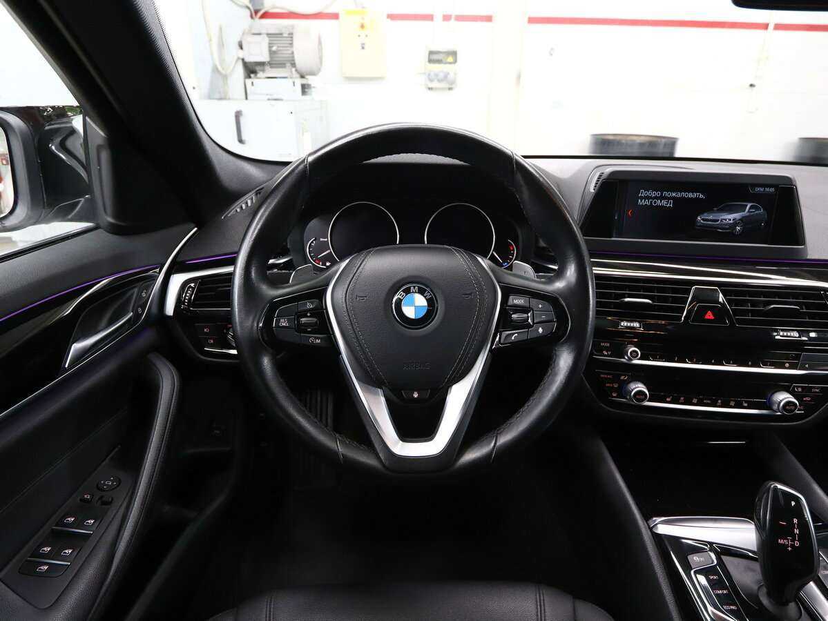 Купить BMW 5 серии 520d xDrive, 2017, 96 500 км, фото №11