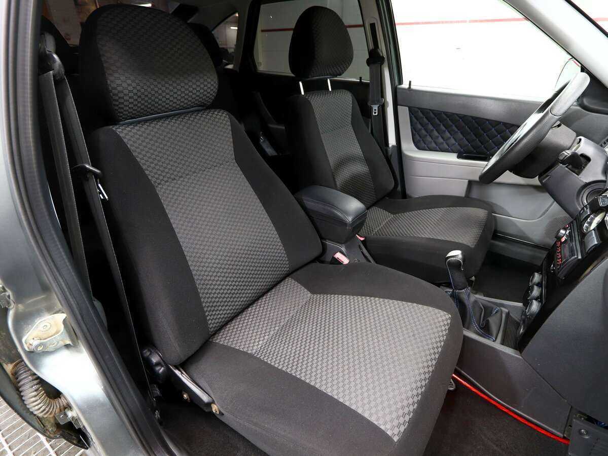 Купить Lada (ВАЗ) Priora, 2011, 128 000 км, фото №8