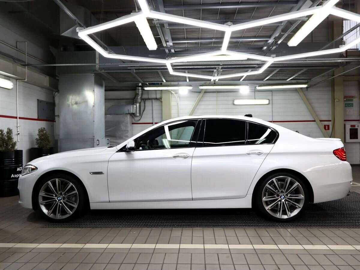 Купить BMW 5 серии 528i xDrive, 2016, 68 000 км, фото №6