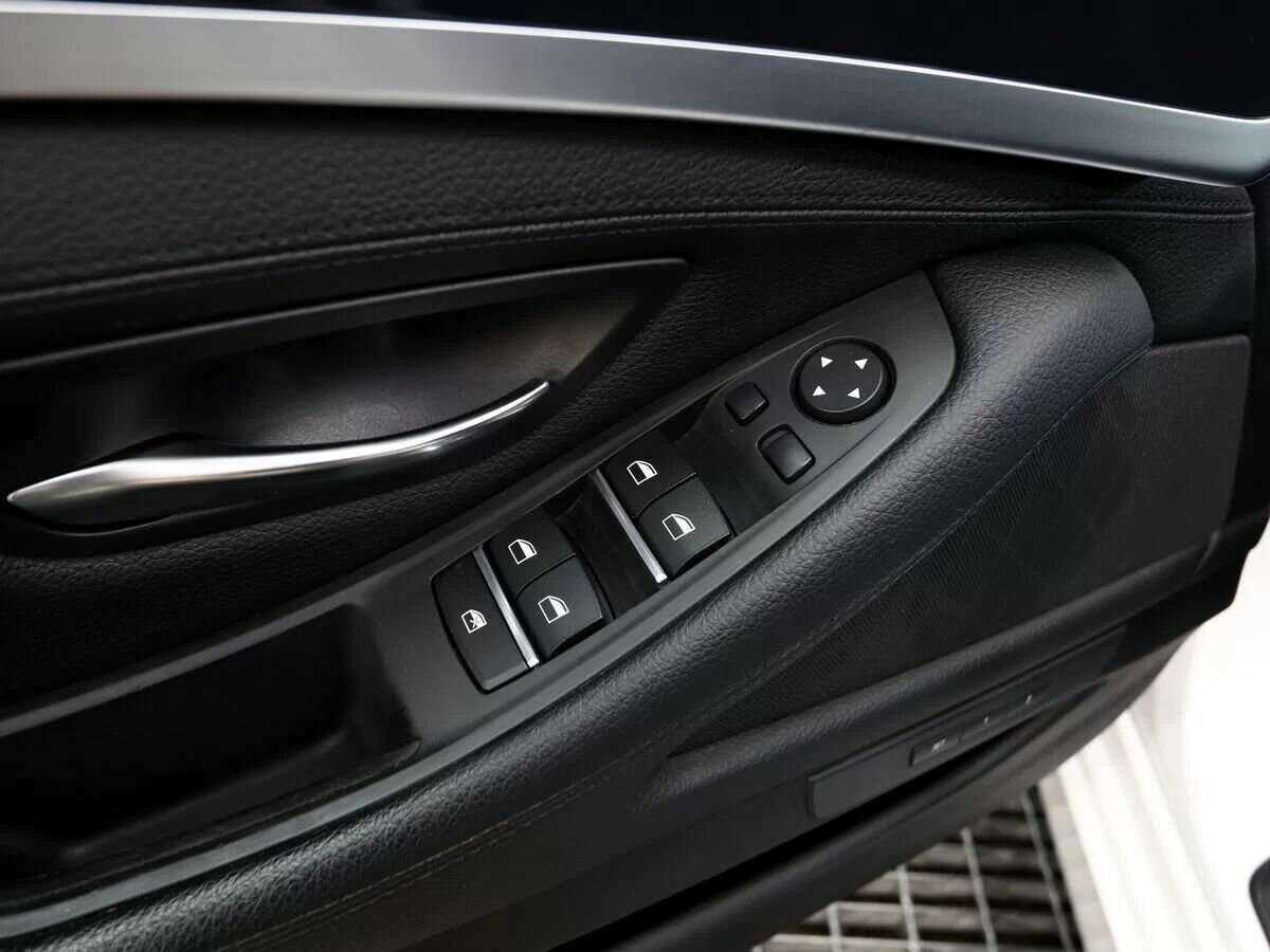 Купить BMW 5 серии 528i xDrive, 2016, 68 000 км, фото №16