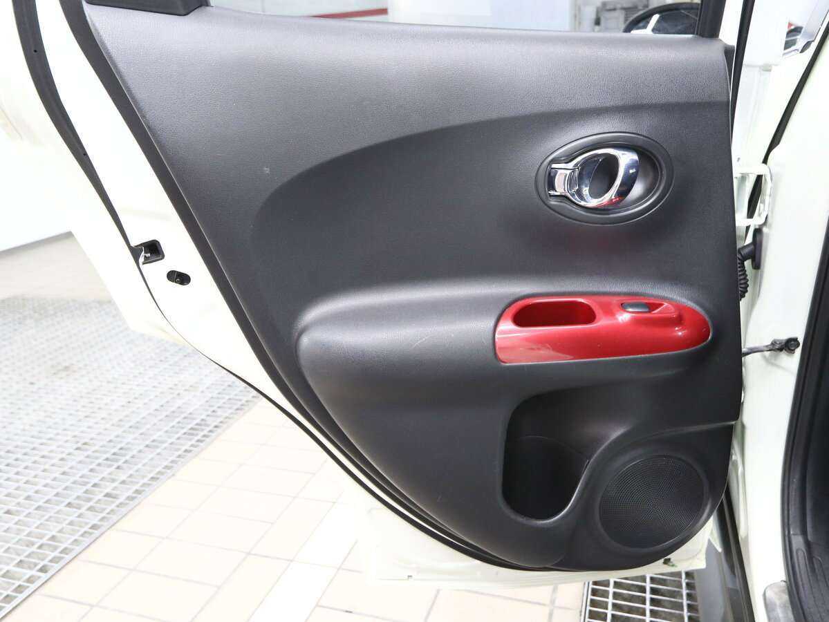 Купить Nissan Juke, 2011, 175 000 км, фото №8