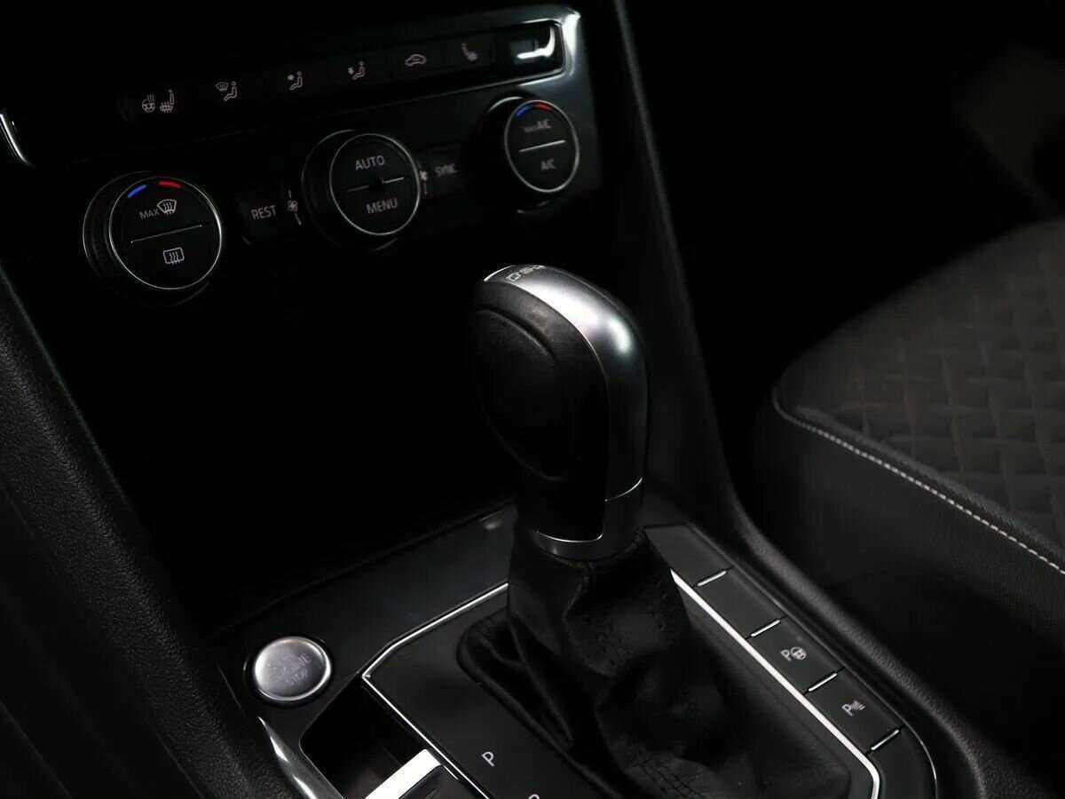 Купить Volkswagen Tiguan, 2018, 110 000 км, фото №9