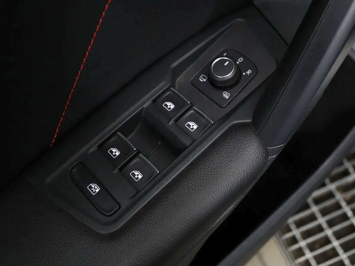 Купить Volkswagen Tiguan, 2021, 64 000 км, фото №7