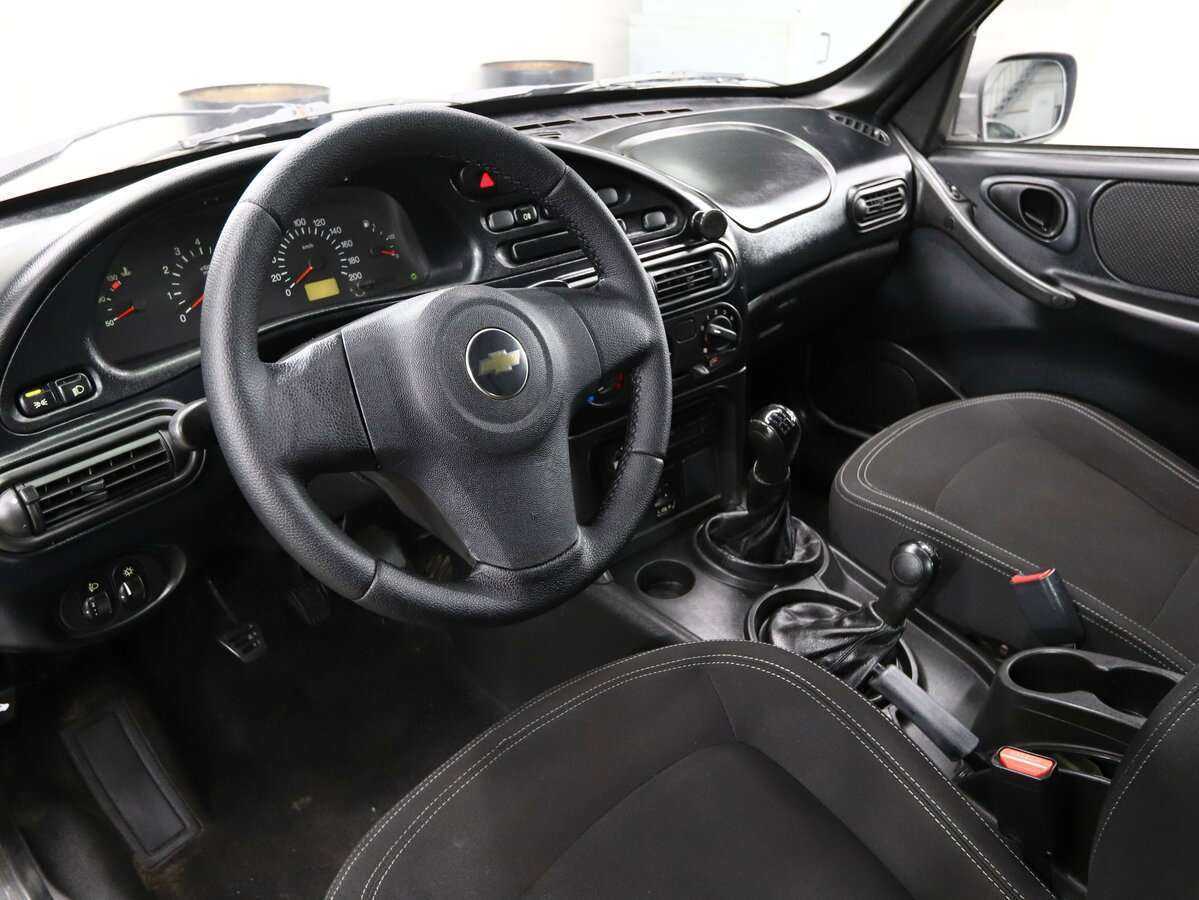 Купить Chevrolet Niva, 2011, 140 000 км, фото №6