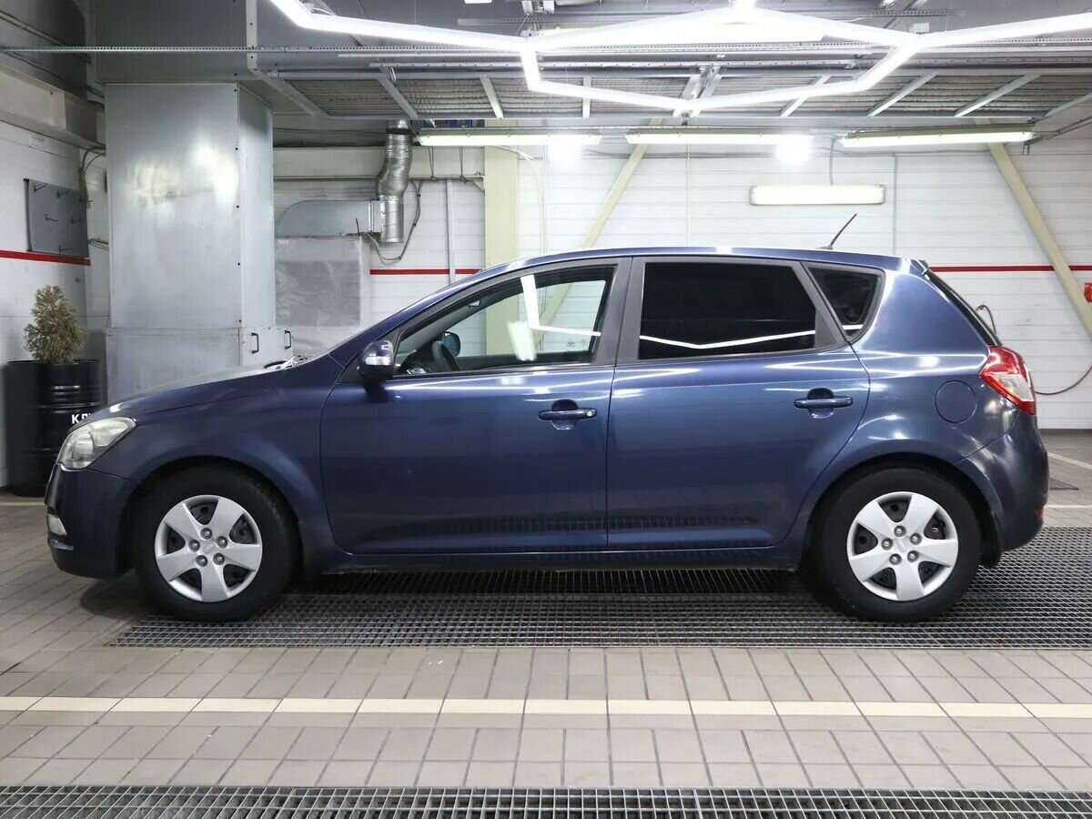 Купить Kia Ceed, 2010, 210 910 км, фото №5