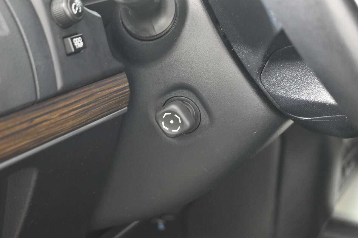 Купить Toyota Land Cruiser Prado, 2021, 63 160 км, фото №12