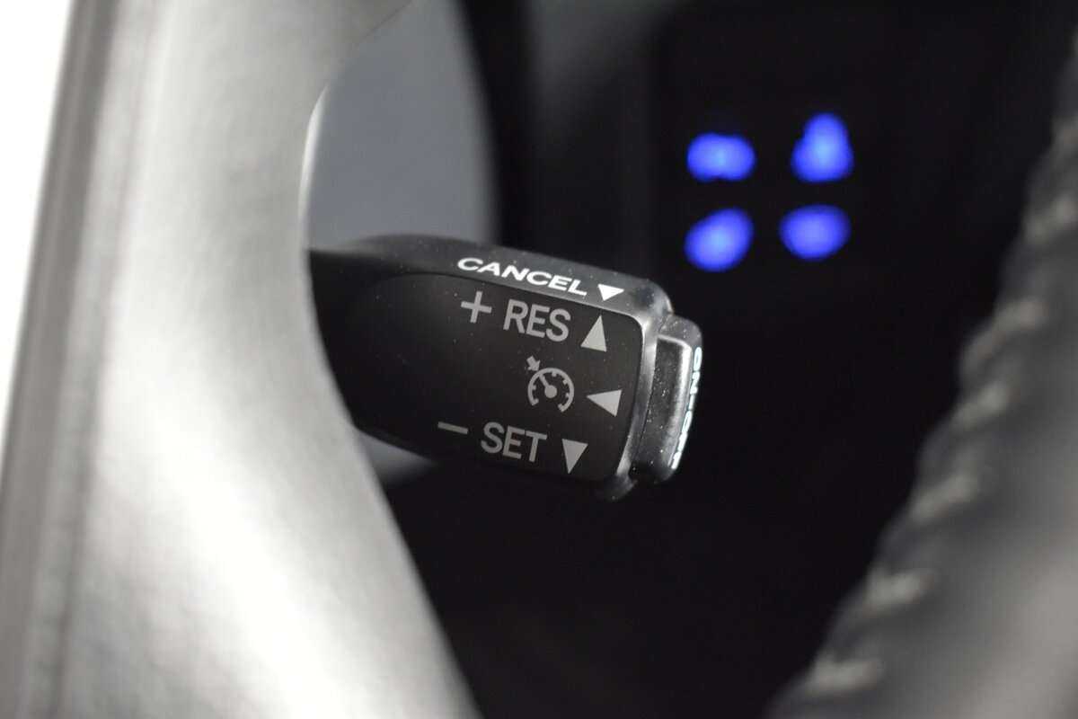 Купить Toyota Land Cruiser Prado, 2018, 93 000 км, фото №18