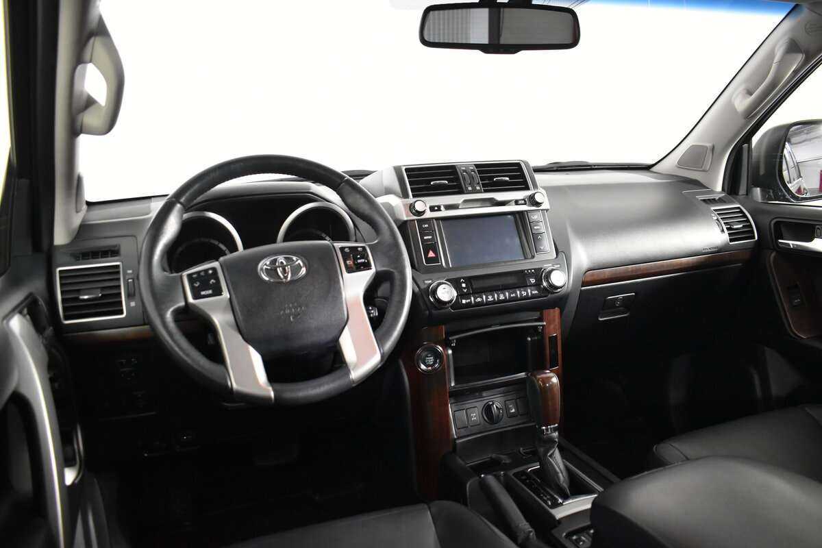 Купить Toyota Land Cruiser Prado, 2017, 169 000 км, фото №11