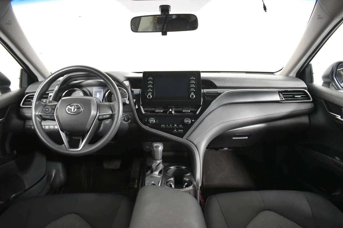 Купить Toyota Camry, 2021, 72 000 км, фото №11