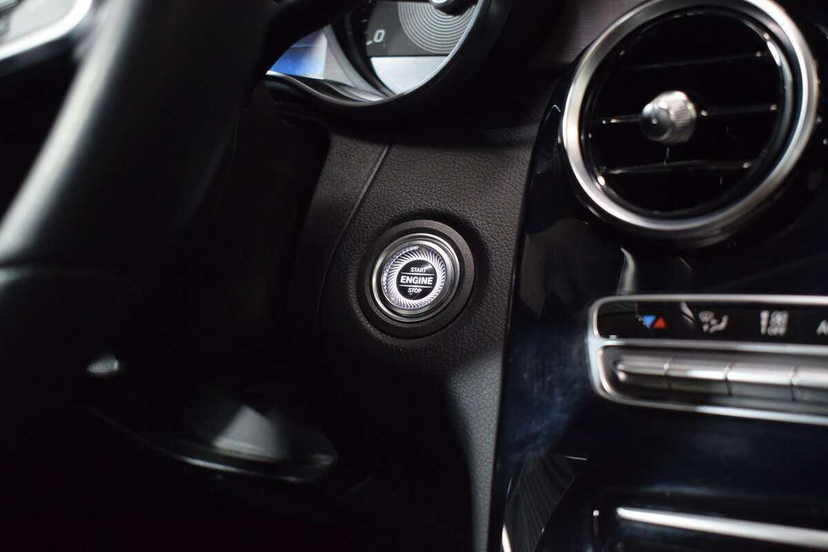 Купить Mercedes-Benz C-Класс 200, 2019, 66 500 км, фото №17