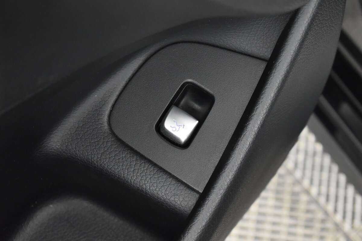 Купить Mercedes-Benz E-Класс 200 d, 2018, 97 000 км, фото №10