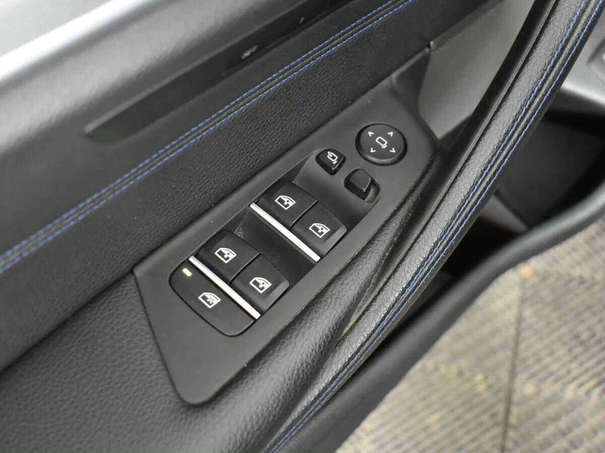 Купить BMW 5 серии 530i xDrive, 2020, 82 101 км, фото №9