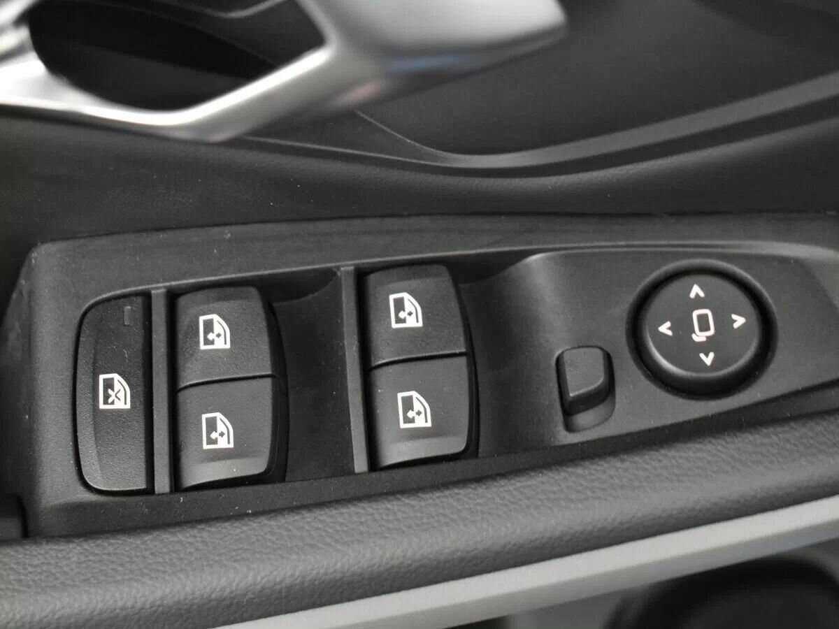 Купить BMW 3 серии 318i, 2023, 100 км, фото №26