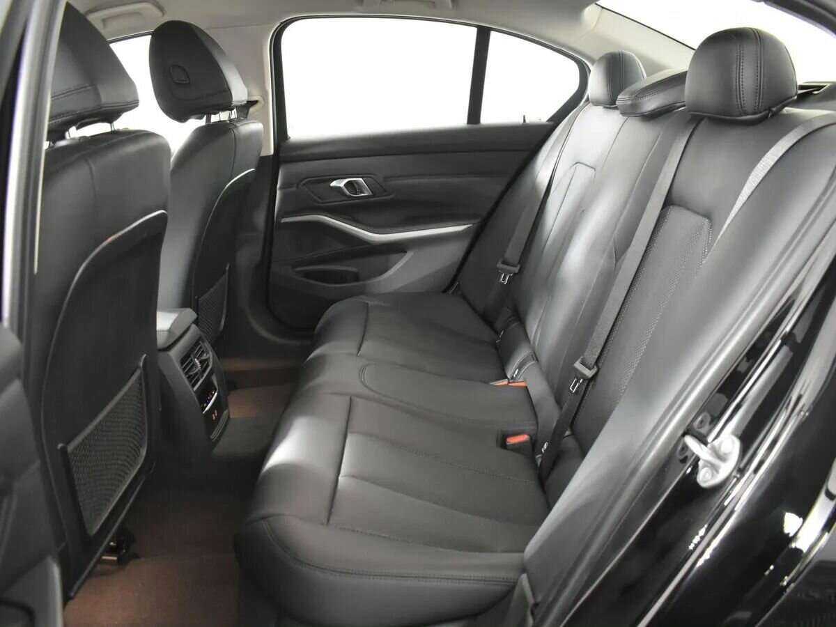 Купить BMW 3 серии 318i, 2023, 100 км, фото №27