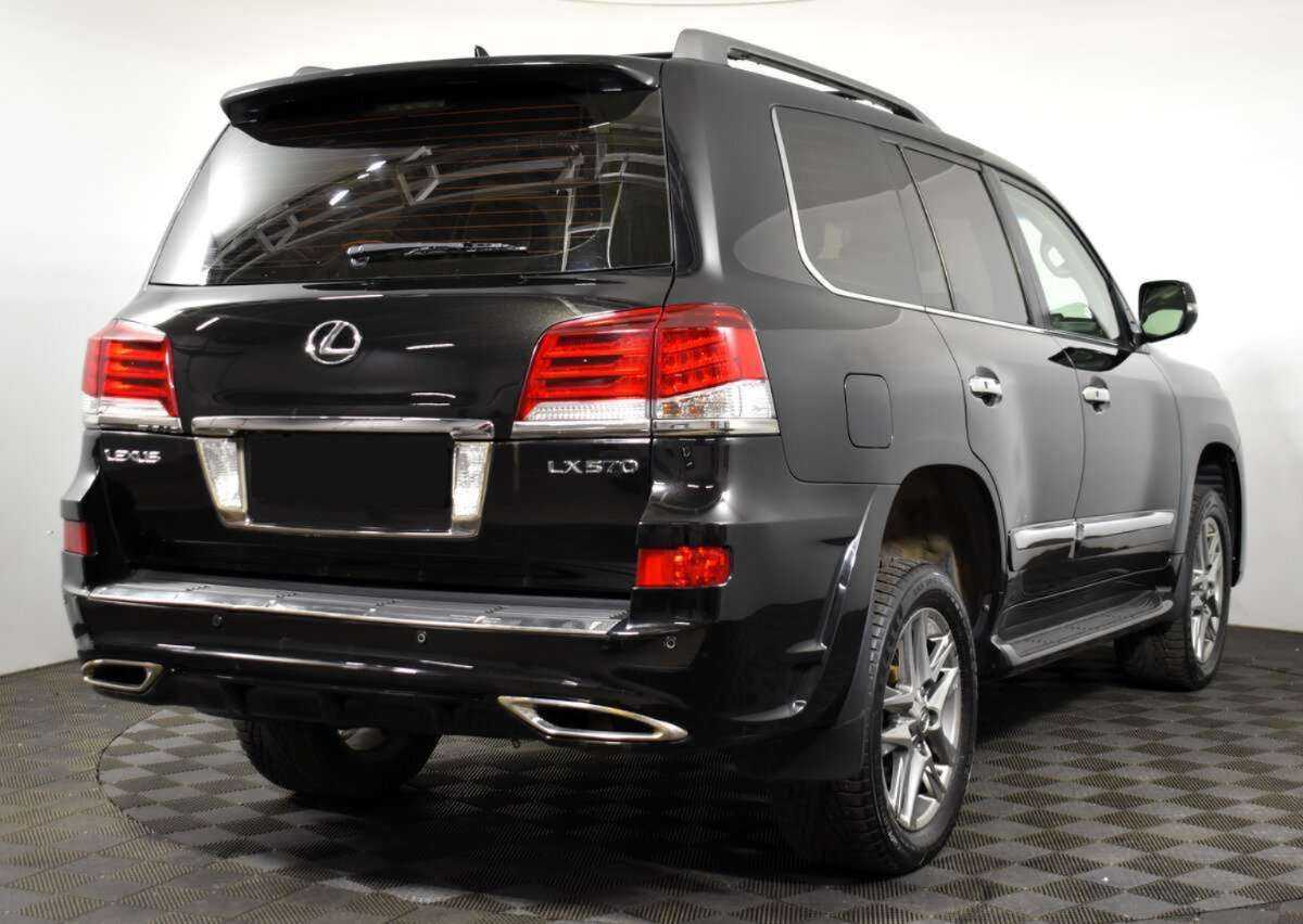 Lexus LX