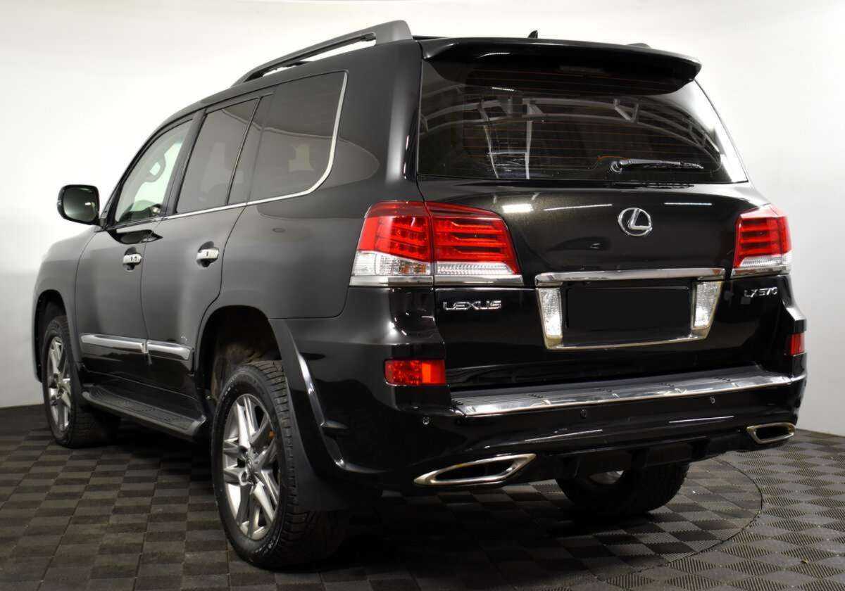 Купить Lexus LX 570, 2013, 140 697 км, фото №4
