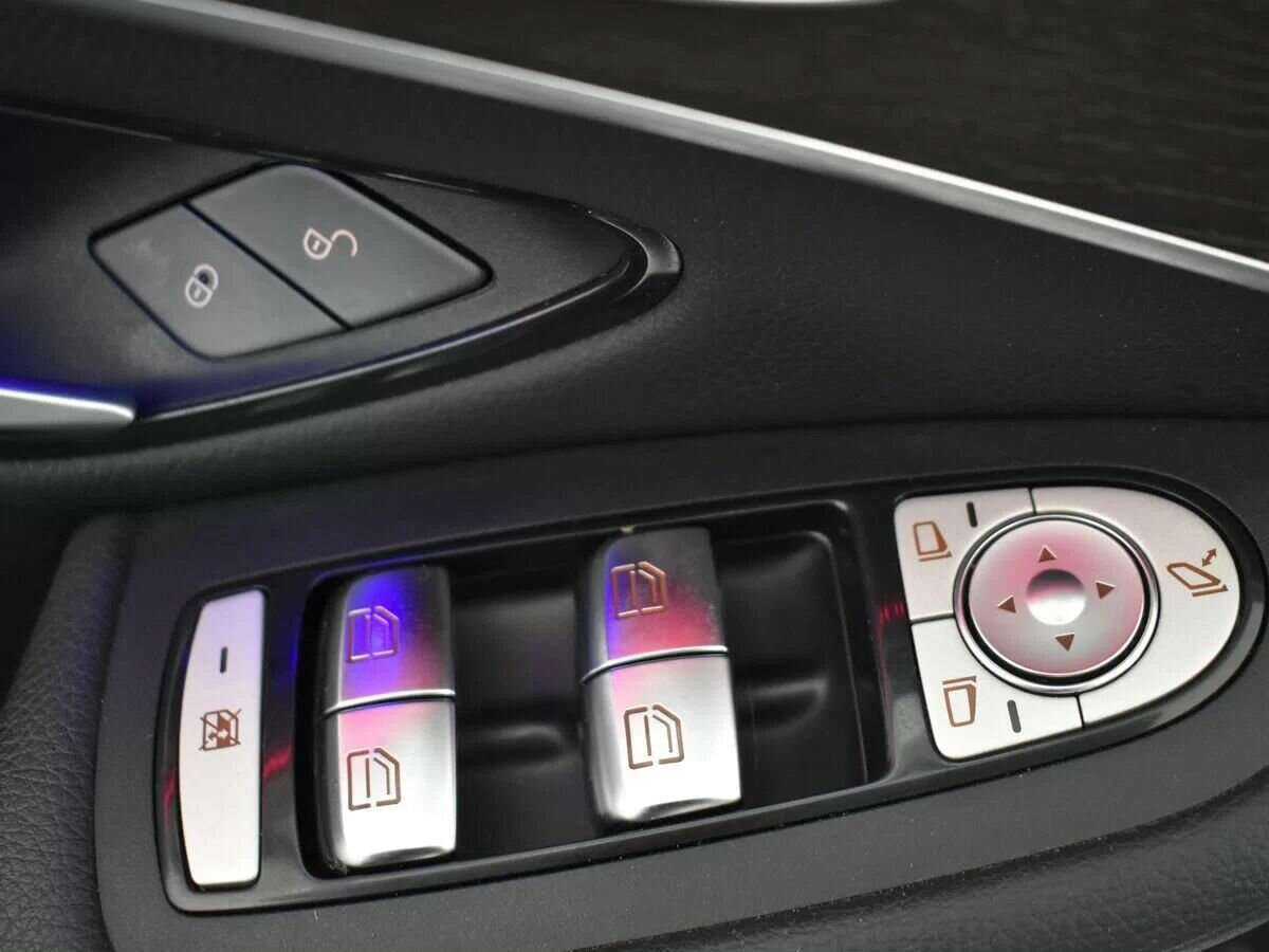 Купить Mercedes-Benz GLC 300 d, 2020, 78 795 км, фото №20